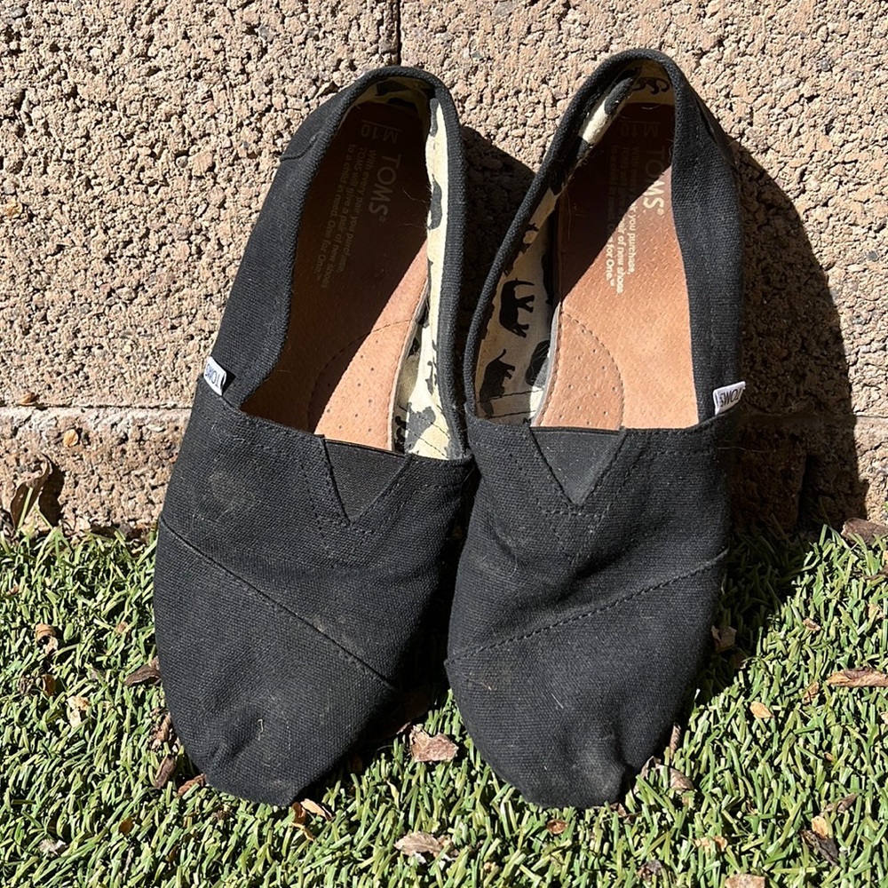 Black TOMS Men’s Size 10